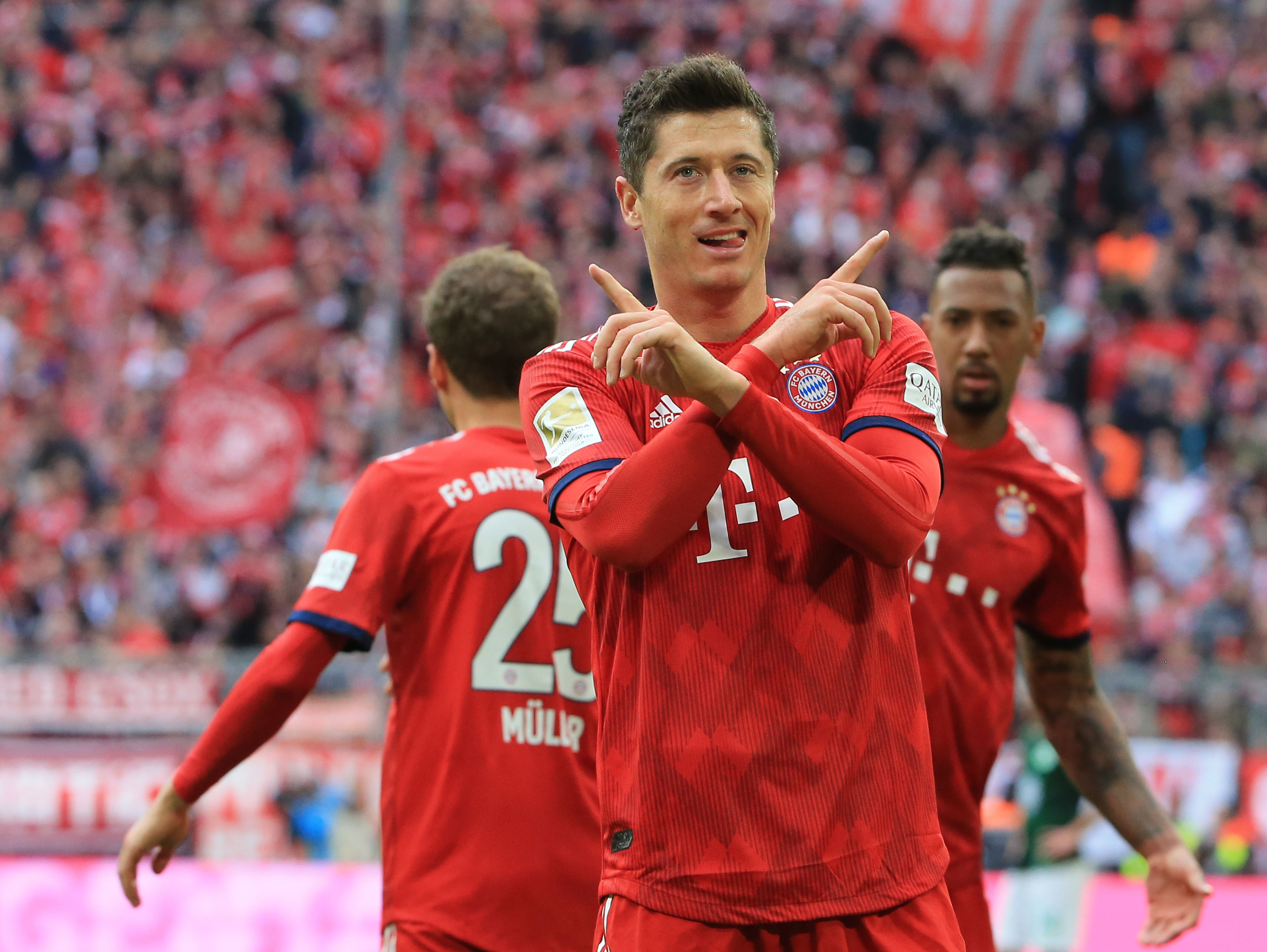 国米vs威尼斯：劳塔罗替补，图拉姆、埃斯波西托出战（国际米兰迎战威尼斯：图拉姆、埃斯波西托首发，劳塔罗替补待命）