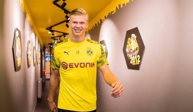 都体：尤文和那不勒斯为蒂亚戈-加布里埃尔和门多萨展开竞争（《都灵体育报》：尤文与那不勒斯争抢蒂亚戈-加布里埃尔和门多萨）