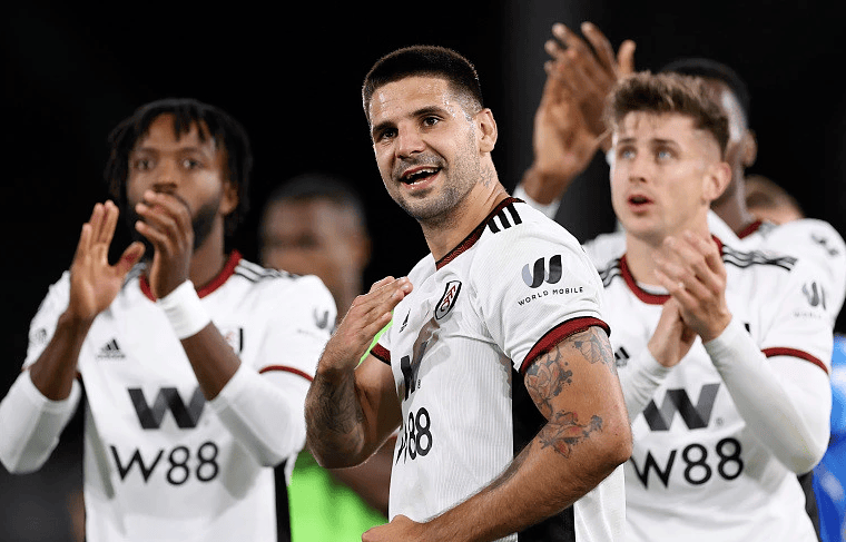 半场战报：乌迪内斯0-1热那亚，马利诺夫斯基点射（半场比分：热那亚1-0领先乌迪内斯，马利诺夫斯基点球命中）