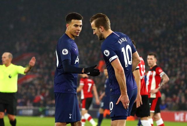 姆巴佩：不能把晋级世界杯当成理所当然；我们想拿到第三颗星（姆巴佩：晋级世界杯绝非必然，我们要冲击第三颗星）